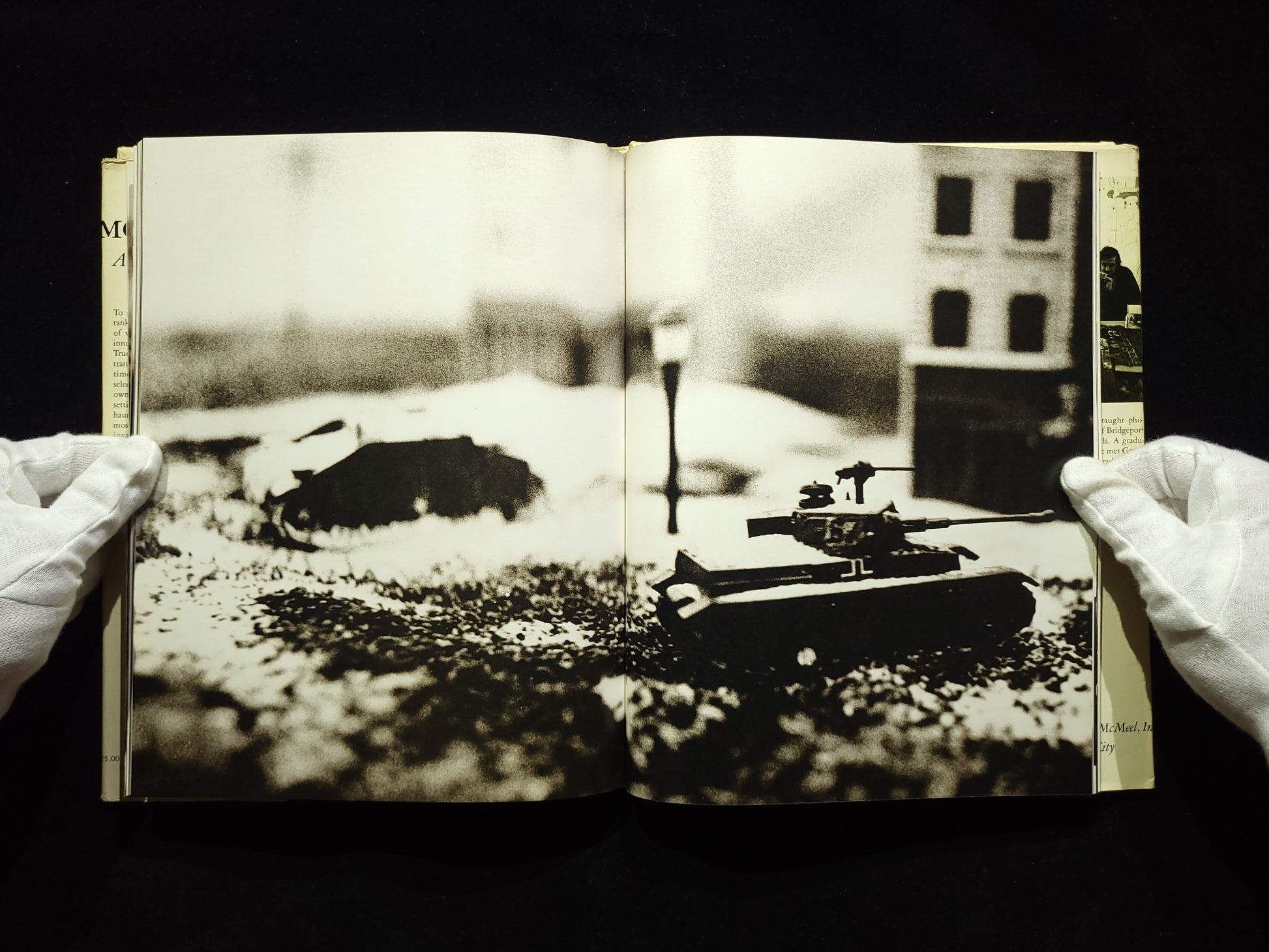 Hitler Moves East / David Levinthal