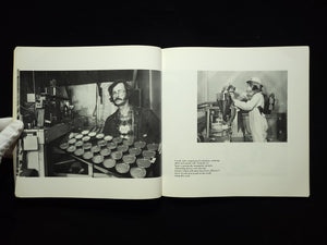 Working : I Do it for the Money / Bill Owens