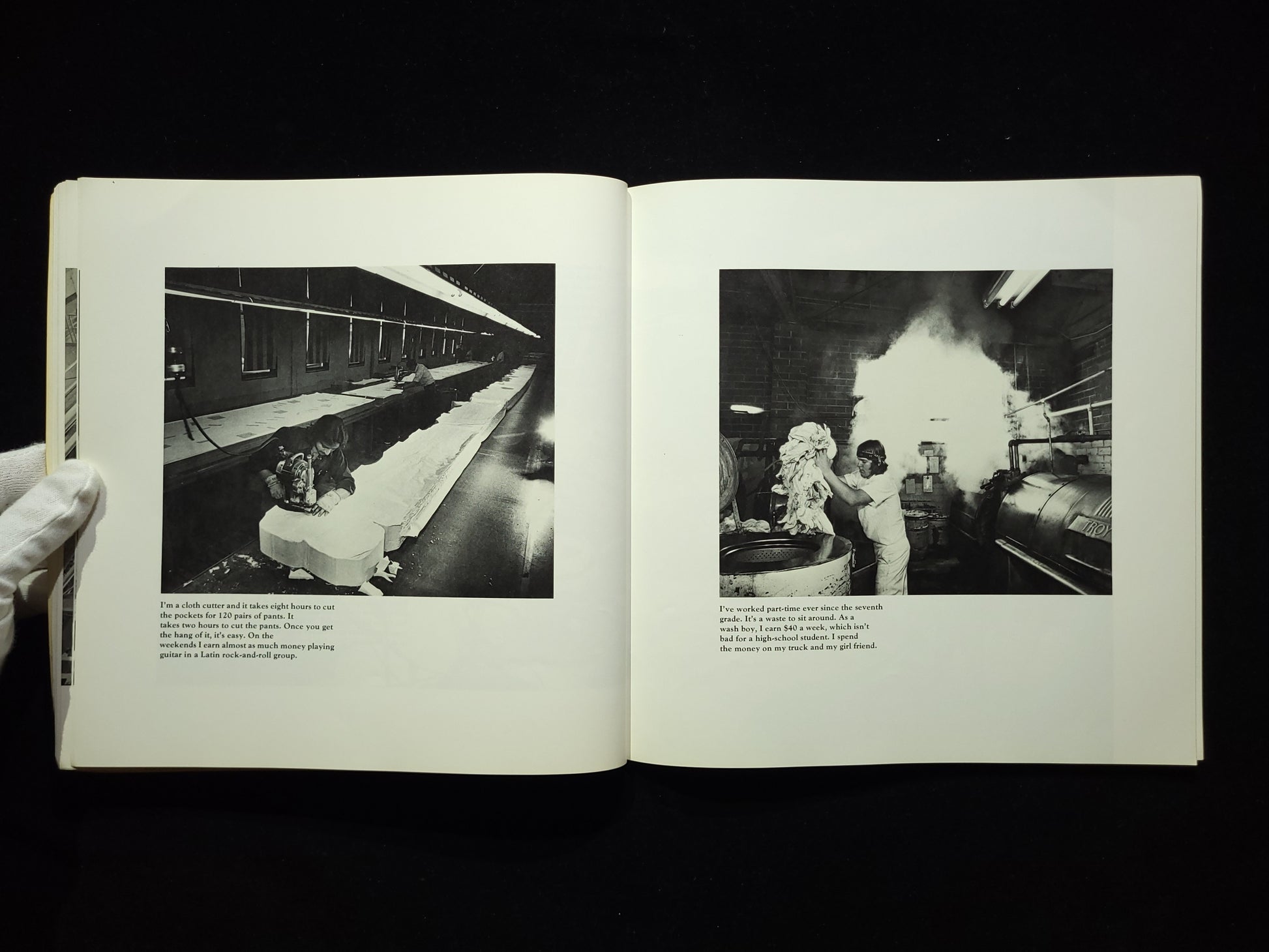 Working : I Do it for the Money / Bill Owens