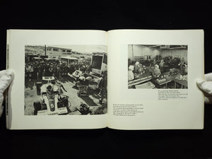 Working : I Do it for the Money / Bill Owens