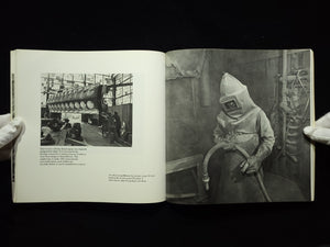 Working : I Do it for the Money / Bill Owens