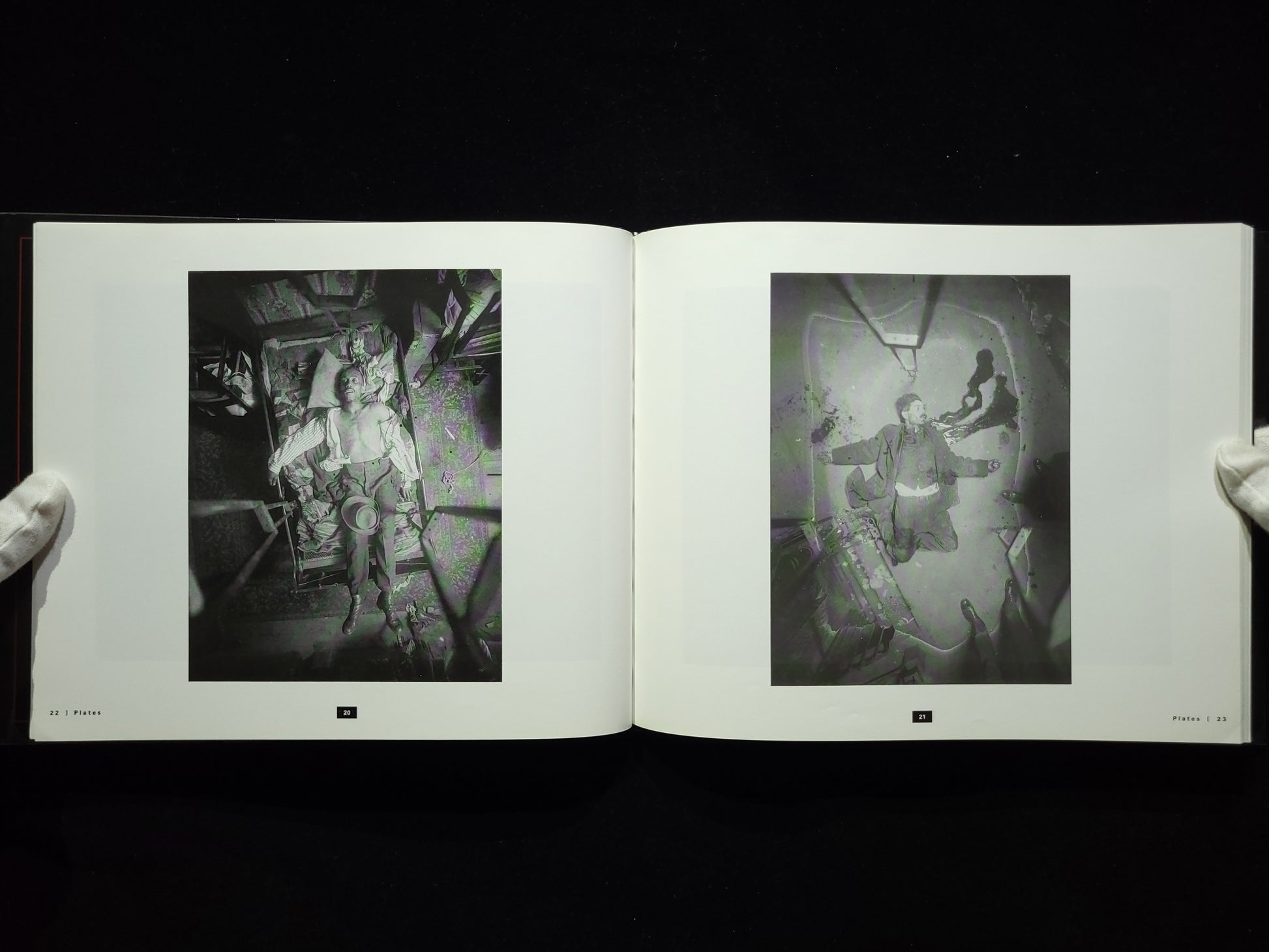 Evidence：NYPD Crime Scene  / Luc Sante