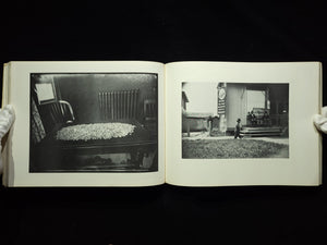Wisconsin Death Trip / Michael Lesy
