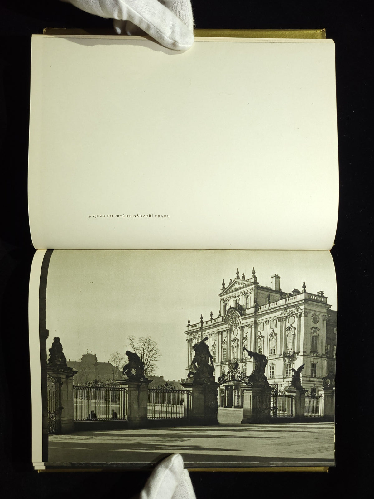 Prazsky Hrad / Josef Sudek