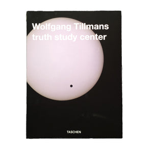 Truth Study Center / Wolfgang Tillmans