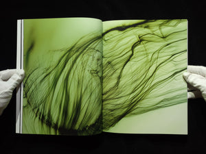 Truth Study Center / Wolfgang Tillmans